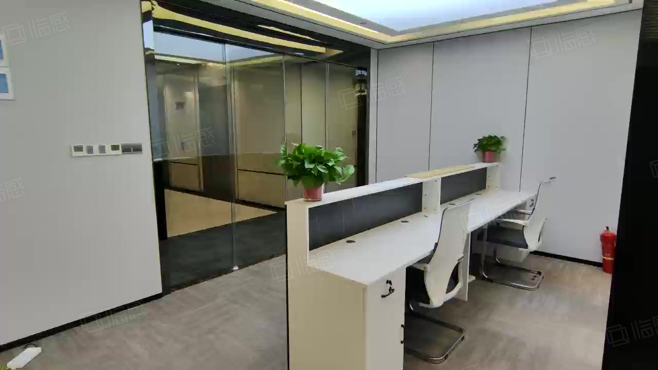 绿地中心41062平4十1精装带家具