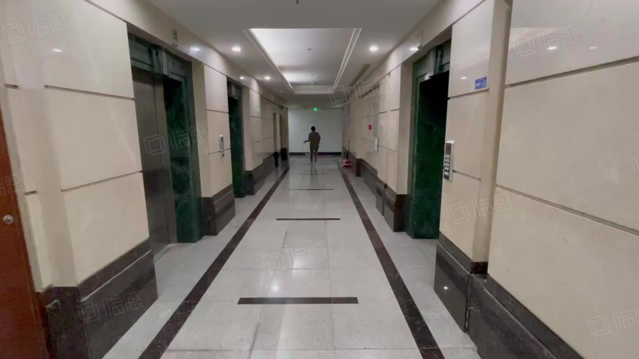 新世纪广场a座·新世纪广场a座·300㎡写字楼出租信息-上海58联合办公