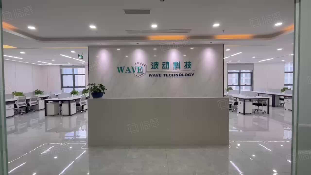 天府五街汇顶科技大厦650平7隔间60工位正对电梯口